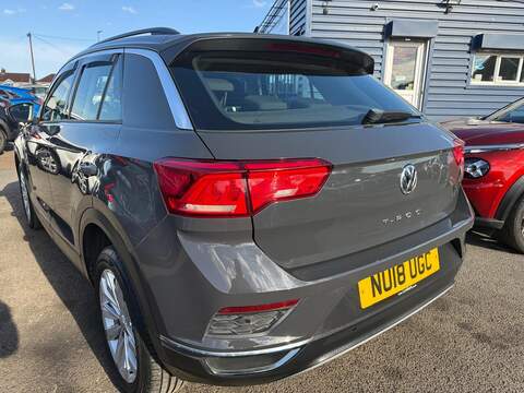 Volkswagen T-Roc 1.0 TSI SE SUV 5dr Petrol Manual Euro 6 (s/s) (115 ps) - U79185