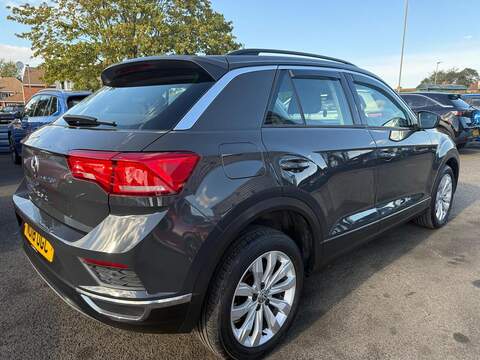 Volkswagen T-Roc 1.0 TSI SE SUV 5dr Petrol Manual Euro 6 (s/s) (115 ps) - U79185