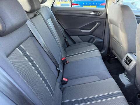 Volkswagen T-Roc 1.0 TSI SE SUV 5dr Petrol Manual Euro 6 (s/s) (115 ps) - U79185