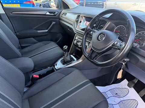 Volkswagen T-Roc 1.0 TSI SE SUV 5dr Petrol Manual Euro 6 (s/s) (115 ps) - U79185