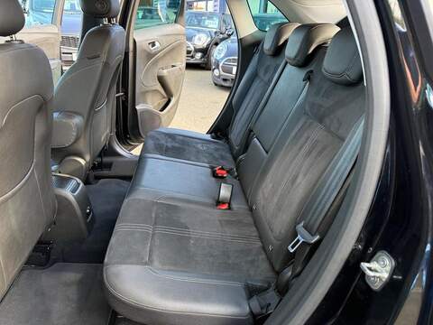 Vauxhall Crossland 1.2 Turbo Ultimate Auto Euro 6 (s/s) 5dr - U79186