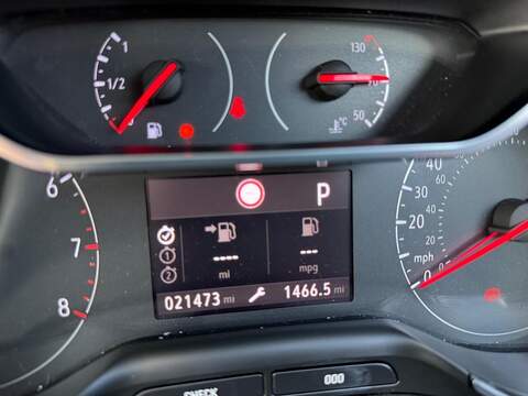 Vauxhall Crossland 1.2 Turbo Ultimate Auto Euro 6 (s/s) 5dr - U79186