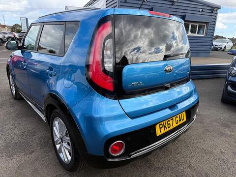 Kia Soul 1.6 CRDi 2 SUV 5dr Diesel DCT Euro 6 (134 bhp) - U79192