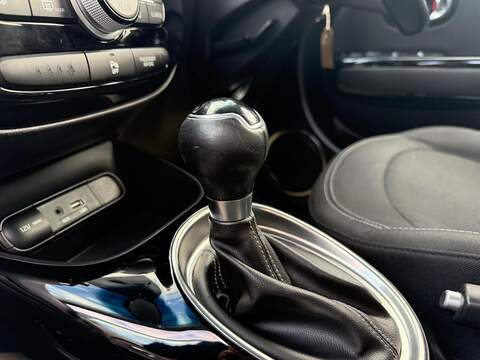 Kia Soul 1.6 CRDi 2 SUV 5dr Diesel DCT Euro 6 (134 bhp) - U79192