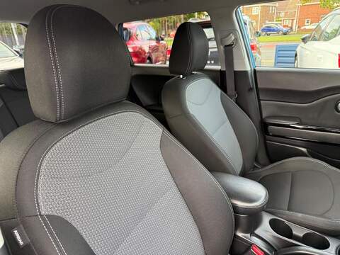 Kia Soul 1.6 CRDi 2 SUV 5dr Diesel DCT Euro 6 (134 bhp) - U79192