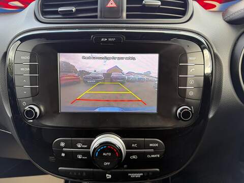 Kia Soul 1.6 CRDi 2 SUV 5dr Diesel DCT Euro 6 (134 bhp) - U79192