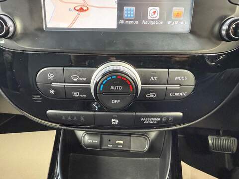 Kia Soul 1.6 CRDi 2 SUV 5dr Diesel DCT Euro 6 (134 bhp) - U79192