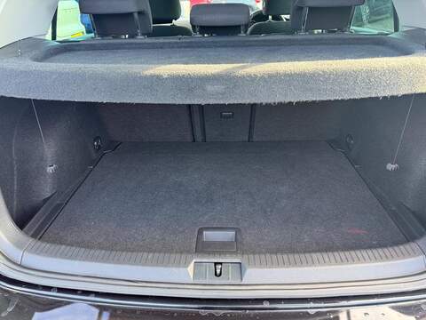 Volkswagen Golf 1.0 TSI Match Hatchback 5dr Petrol Manual Euro 6 (s/s) (115 ps) - U79196