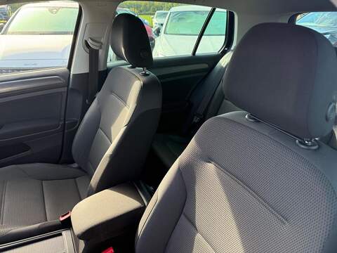 Volkswagen Golf 1.0 TSI Match Hatchback 5dr Petrol Manual Euro 6 (s/s) (115 ps) - U79196