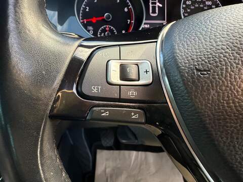 Volkswagen Golf 1.0 TSI Match Hatchback 5dr Petrol Manual Euro 6 (s/s) (115 ps) - U79196