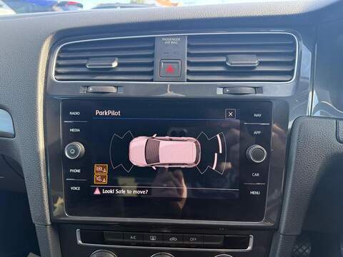 Volkswagen Golf 1.0 TSI Match Hatchback 5dr Petrol Manual Euro 6 (s/s) (115 ps) - U79196