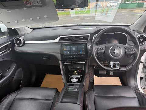 MG MG ZS 51.1kWh Trophy Auto 5dr - U79204