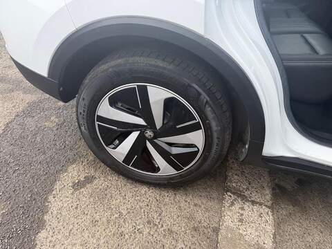 MG MG ZS 51.1kWh Trophy Auto 5dr - U79204
