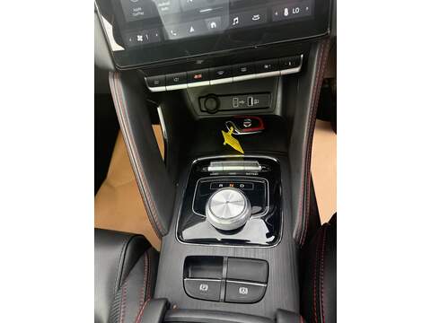 MG MG ZS 51.1kWh Trophy Auto 5dr - U79204