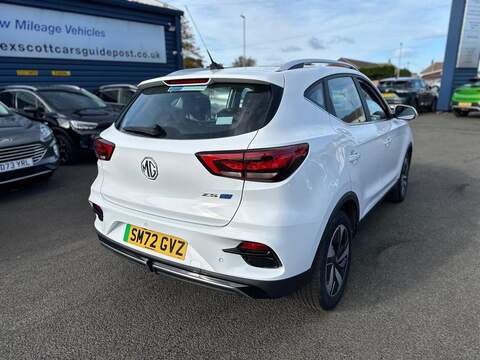 MG MG ZS 51.1kWh Trophy Auto 5dr - U79204