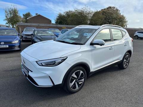 MG MG ZS 51.1kWh Trophy Auto 5dr - U79204