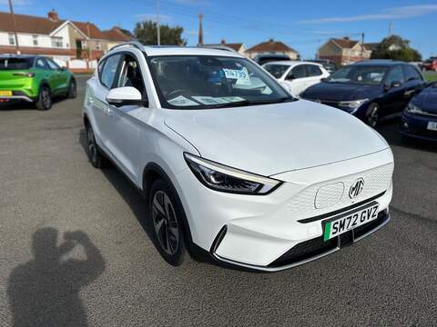 MG MG ZS 51.1kWh Trophy Auto 5dr - U79204