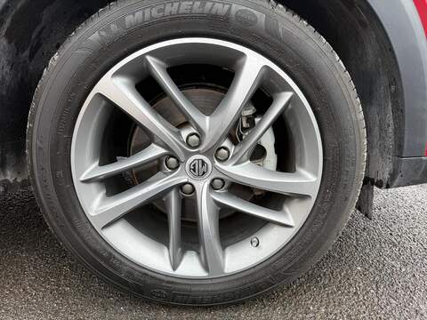 MG MG HS 1.5 T-GDI Exclusive DCT Euro 6 (s/s) 5dr - U79209