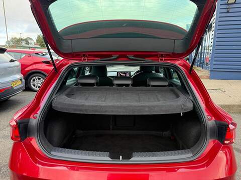 SEAT Leon 1.5 TSI EVO FR Sport Euro 6 (s/s) 5dr - U79211