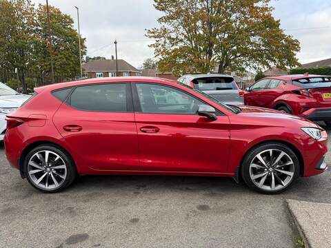 SEAT Leon 1.5 TSI EVO FR Sport Euro 6 (s/s) 5dr - U79211