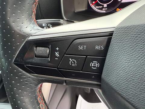 SEAT Leon 1.5 TSI EVO FR Sport Euro 6 (s/s) 5dr - U79211