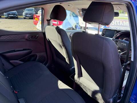 Hyundai i10 1.2 Premium Auto Euro 6 (s/s) 5dr - U79212