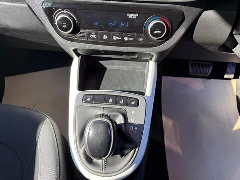 Hyundai i10 1.2 Premium Auto Euro 6 (s/s) 5dr - U79212