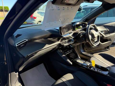 Peugeot E-2008 50kWh GT Auto 5dr (7kW Charger) - U79213