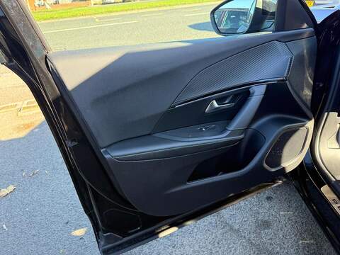 Peugeot E-2008 50kWh GT Auto 5dr (7kW Charger) - U79213