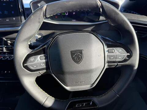 Peugeot E-2008 50kWh GT Auto 5dr (7kW Charger) - U79213