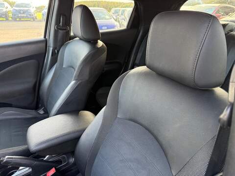 Nissan Juke 1.5 dCi N-Connecta Euro 6 (s/s) 5dr - U79220
