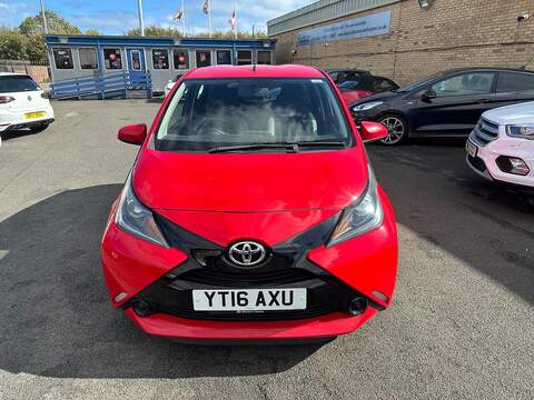 Toyota AYGO 1.0 VVT-i x-play Euro 6 5dr - U79222