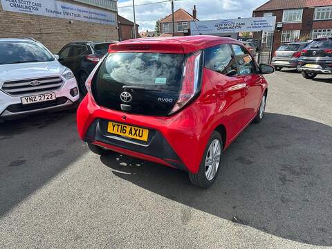 Toyota AYGO 1.0 VVT-i x-play Euro 6 5dr - U79222