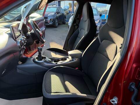 Nissan Juke 1.0 DIG-T N-Connecta SUV 5dr Petrol Manual Euro 6 (s/s) (114 ps) - U79224