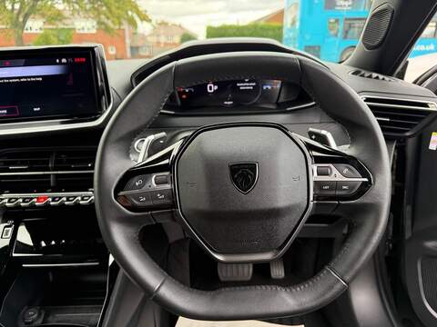 Peugeot 2008 1.2 PureTech Allure EAT Euro 6 (s/s) 5dr - U79231