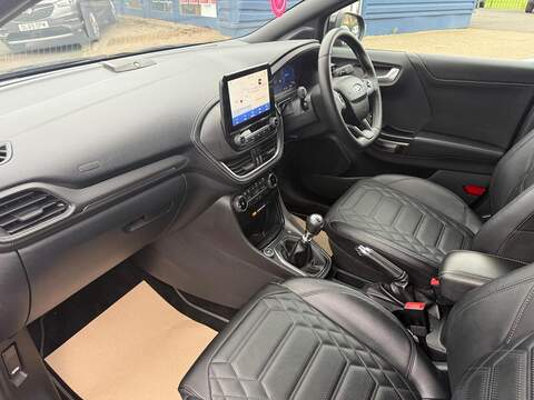 Ford Puma 1.0T EcoBoost MHEV ST-Line Vignale Euro 6 (s/s) 5dr - U79233