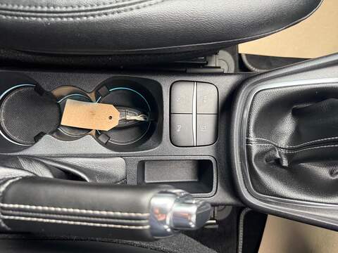 Ford Puma 1.0T EcoBoost MHEV ST-Line Vignale Euro 6 (s/s) 5dr - U79233