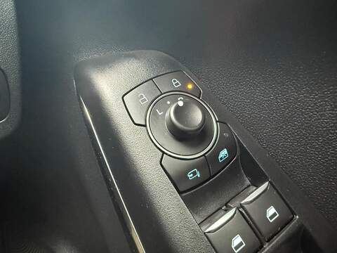 Ford Puma 1.0T EcoBoost MHEV ST-Line Vignale Euro 6 (s/s) 5dr - U79233