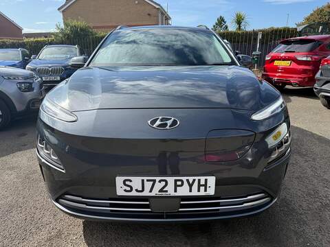 Hyundai KONA 64kWh Premium Auto 5dr (10.5kW Charger) - U79237