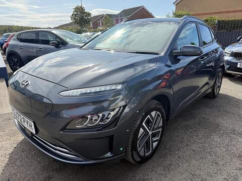 Hyundai KONA 64kWh Premium Auto 5dr (10.5kW Charger) - U79237