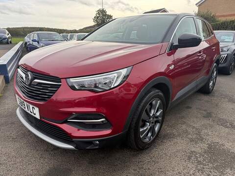 Vauxhall Grandland X Turbo Sport Nav SUV 1.2 Manual Petrol - U79238