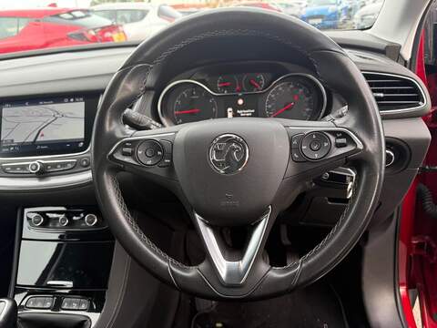 Vauxhall Grandland X Turbo Sport Nav SUV 1.2 Manual Petrol - U79238