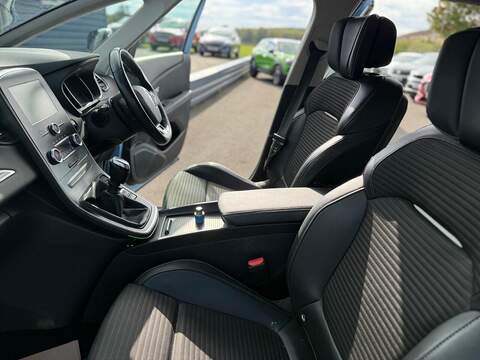 Renault Scenic 1.5 dCi Dynamique Nav MPV 5dr Diesel Manual Euro 6 (s/s) (110 ps) - U79241