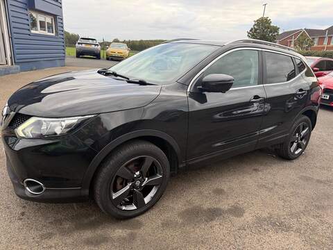 Nissan Qashqai 1.6 dCi N-Connecta 4WD Euro 6 (s/s) 5dr - U79243