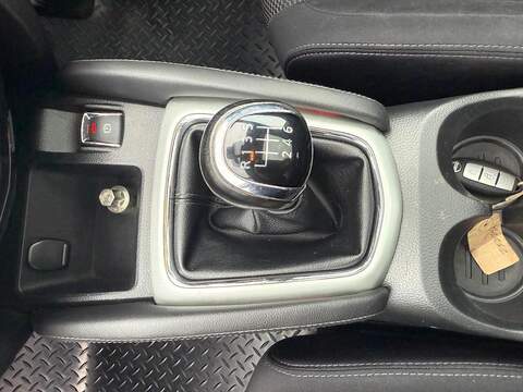 Nissan Qashqai 1.6 dCi N-Connecta 4WD Euro 6 (s/s) 5dr - U79243