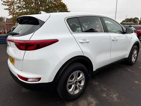 Kia Sportage 1.6 GDi 1 SUV 5dr Petrol Manual Euro 6 (s/s) (130 bhp) - U79245