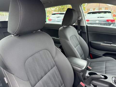 Kia Sportage 1.6 GDi 1 SUV 5dr Petrol Manual Euro 6 (s/s) (130 bhp) - U79245