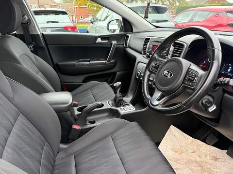 Kia Sportage 1.6 GDi 1 SUV 5dr Petrol Manual Euro 6 (s/s) (130 bhp) - U79245