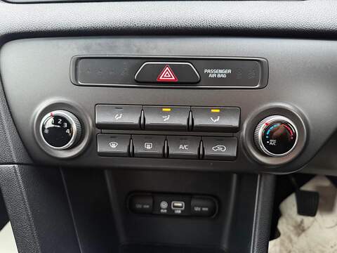 Kia Sportage 1.6 GDi 1 SUV 5dr Petrol Manual Euro 6 (s/s) (130 bhp) - U79245