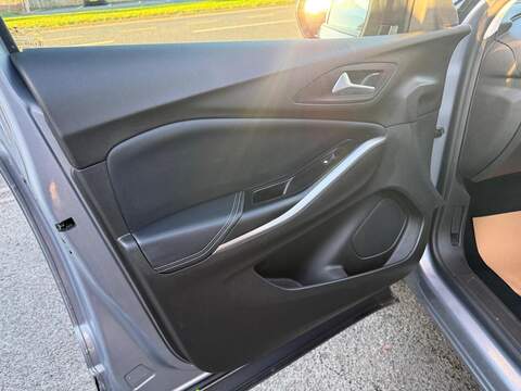 Vauxhall Grandland 1.2 Turbo Ultimate Euro 6 (s/s) 5dr - U79250